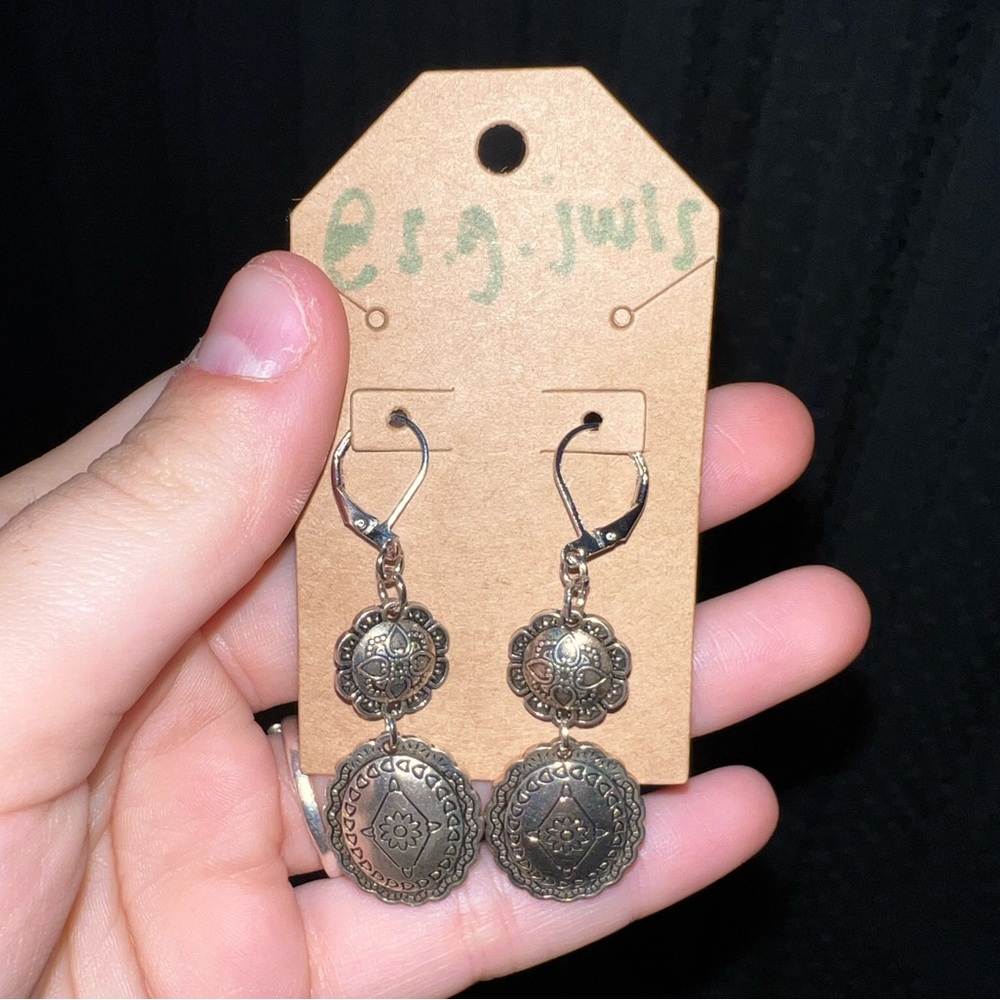 SILVER SPOON WESTERN STYLE EARRINGS